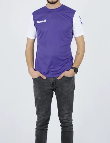 Tricou Hummel, mov