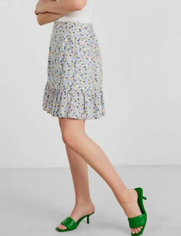 
						Fusta Pieces, floral