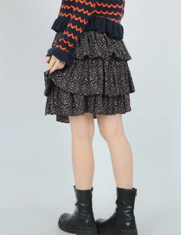 Fusta Object, negru