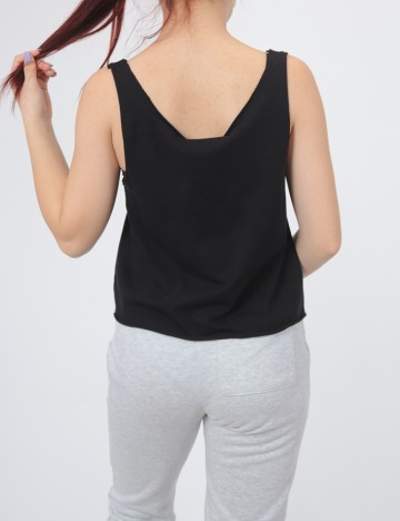 Top Guess, negru