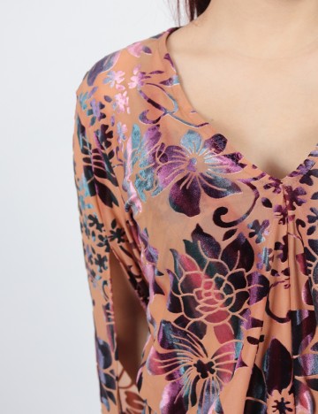 Body River Island, maro