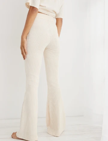Pantaloni Aerie, crem