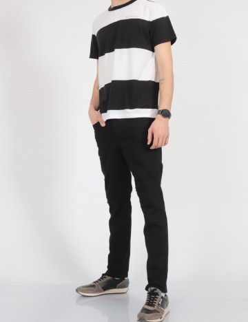 
						Blugi American Eagle, negru