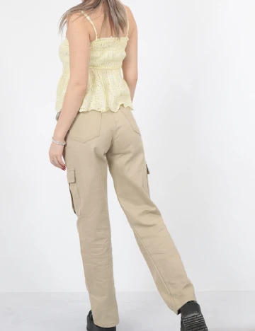 Maiou American Eagle, galben