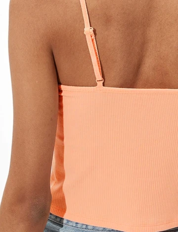 Top American Eagle, piersica