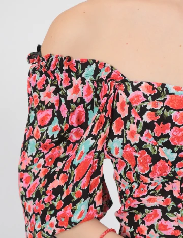 Top Vero Moda, rosu