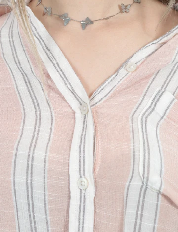 Camasa American Eagle, roz pal