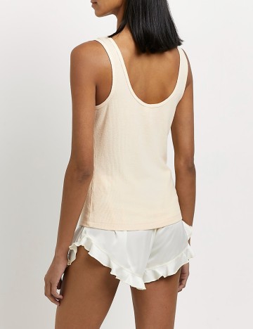 Maiou River Island, crem