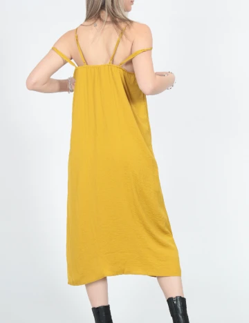Rochie medie American Eagle, mustar