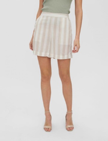 
						Pantaloni scurti Vero Moda, bej