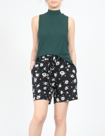
						Pantaloni scurti Vero Moda, negru