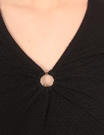 Top NA-KD, negru