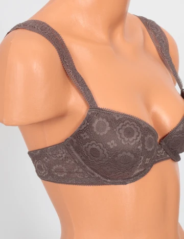 Sutien Aerie, maro