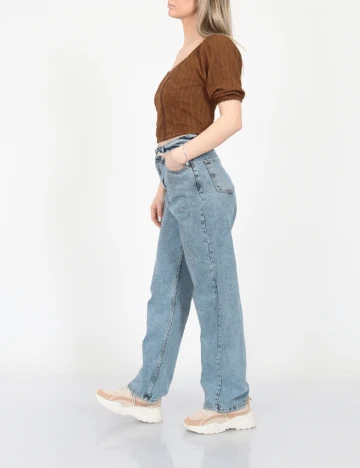 Top American Eagle, maro