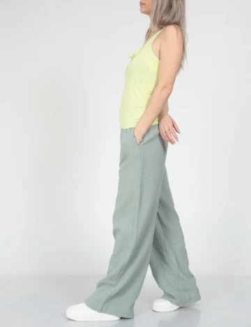 Maiou Aerie, verde