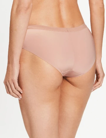 Chilot Triumph, roz pudra