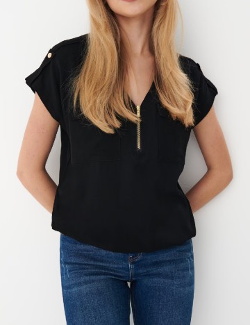 
						Bluza Mohito, negru