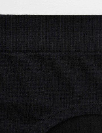 Chilot Aerie, negru