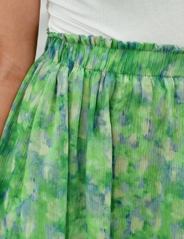 Fusta SHEIN, verde