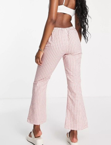 Pantaloni ASOS, roz