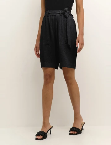 Pantaloni scurti Kaffe, negru Negru