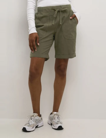Pantaloni scurti Kaffe, verde