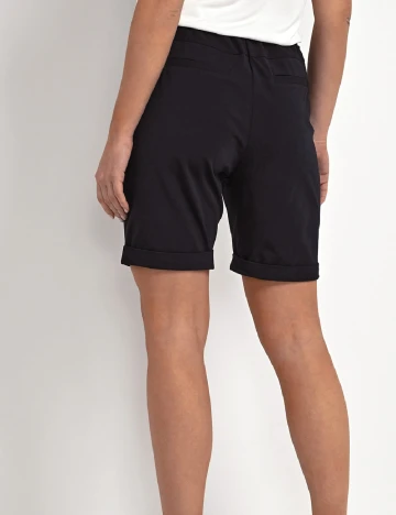 Pantaloni scurti Kaffe, negru