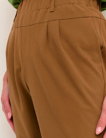 Pantaloni Kaffe, maro Maro