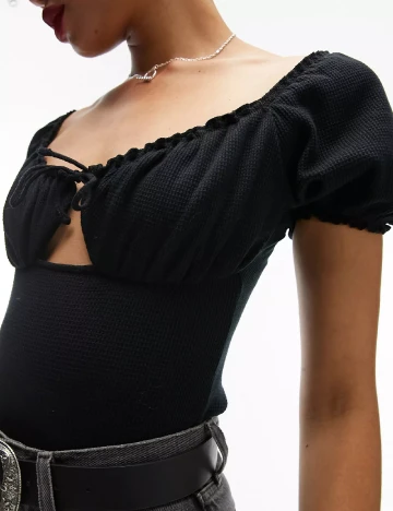 Body Top Shop, negru