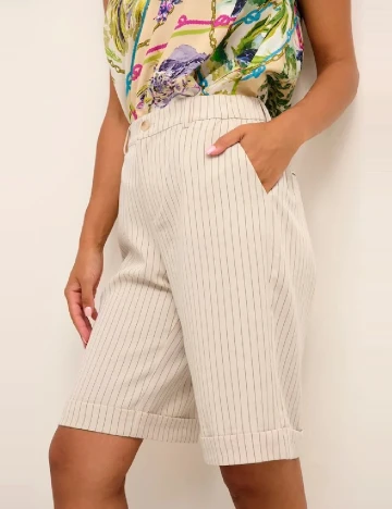 Pantaloni scurti Cream, crem