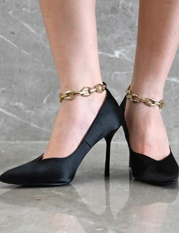 Pantofi SHEIN, negru