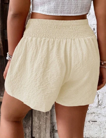 Pantaloni scurti SHEIN CURVE, crem