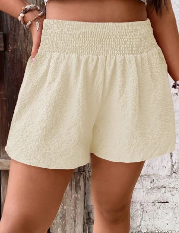 Pantaloni scurti SHEIN CURVE, crem