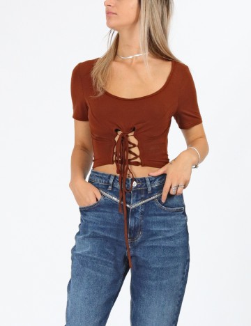 
						Top SHEIN, maro