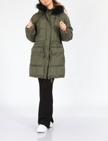 
						Geaca American Eagle, verde