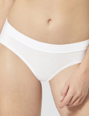 
						Chilot Sloggi by Triumph, alb