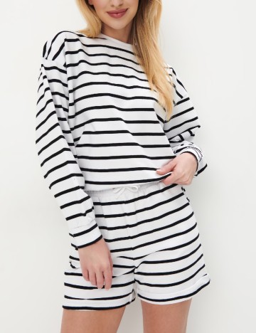 
						Bluza Mohito, alb