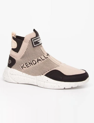 Adidasi Kendall&Kylie, crem