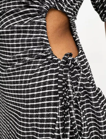 Rochie lunga ASOS, alb/negru