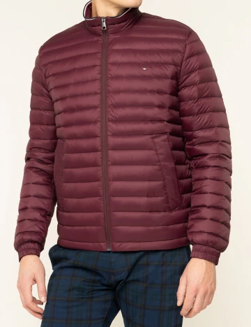 Geaca Tommy Hilfiger, visiniu, L Rosu
