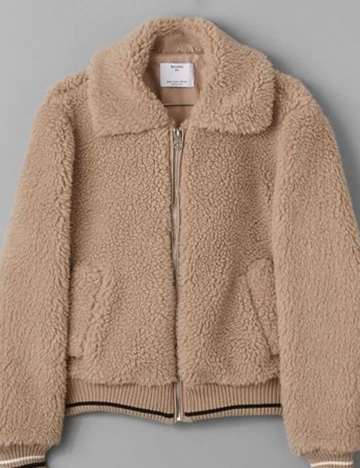 Jacheta Bershka, crem, S Crem