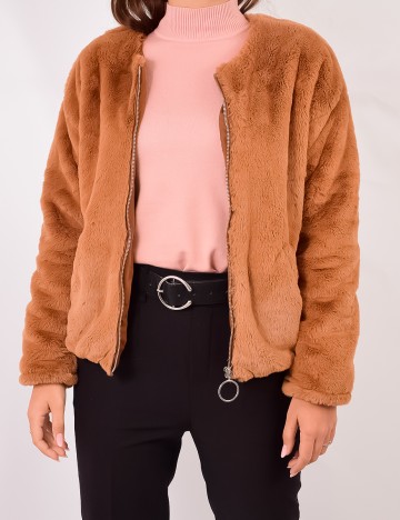 Jacheta Bershka, maro, S