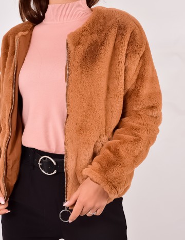 Jacheta Bershka, maro, S