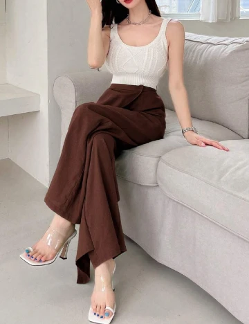 Pantaloni SHEIN, maro Maro