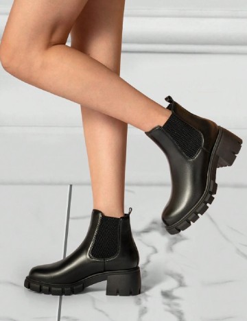 
						Botine SHEIN, negru