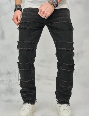 
						Blugi SHEIN, negru