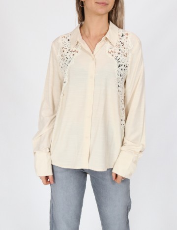 
						Camasa Vero Moda, crem