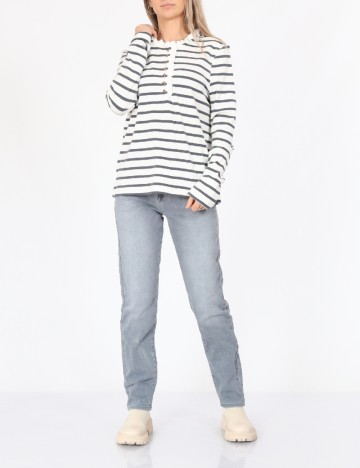 
						Bluza Pieces, alb