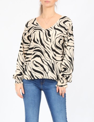 
						Bluza Vero Moda, ecru