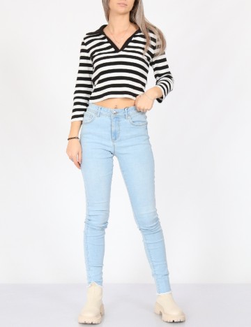 
						Blugi Vero Moda, albastru